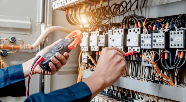 Best Local Electrician Companies  in Yelm, WA